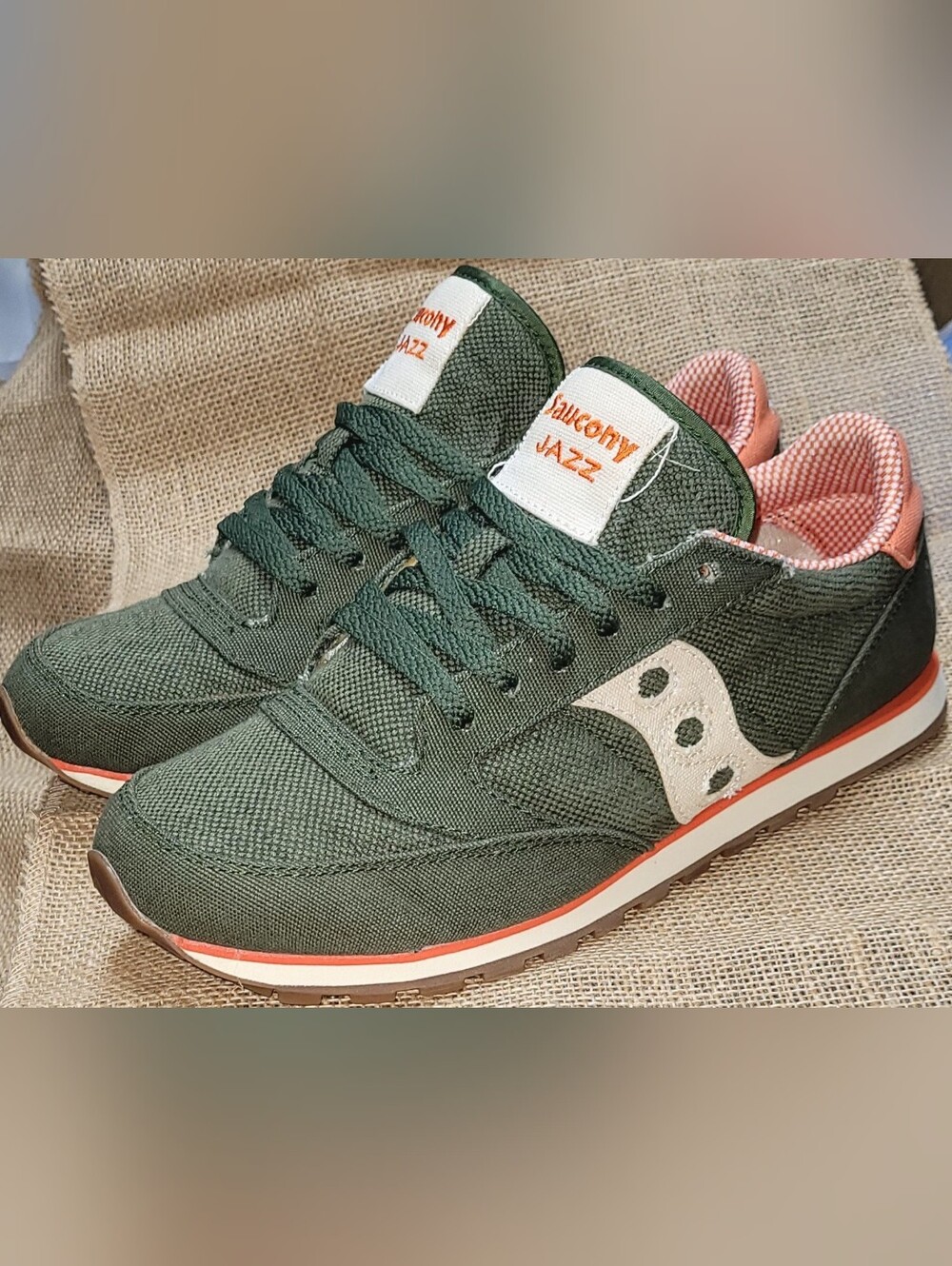 Saucony Jazz Low Pro Vegan — Olive & Coral (Men’s Size 9)